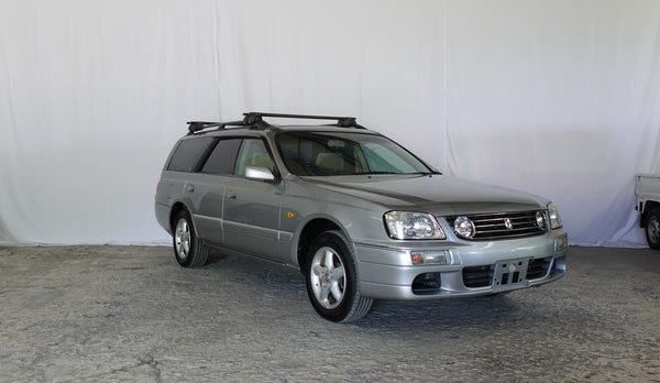 1999 Nissan Stagea 25X Four — exterior of the exact listed vehicle