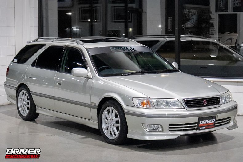 2000 Toyota Mark II Qualis Tourer Edition — exterior of the exact listed vehicle