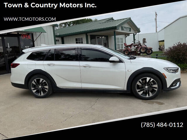 2018 Buick Regal TourX Preferred — representative real model exterior photograph