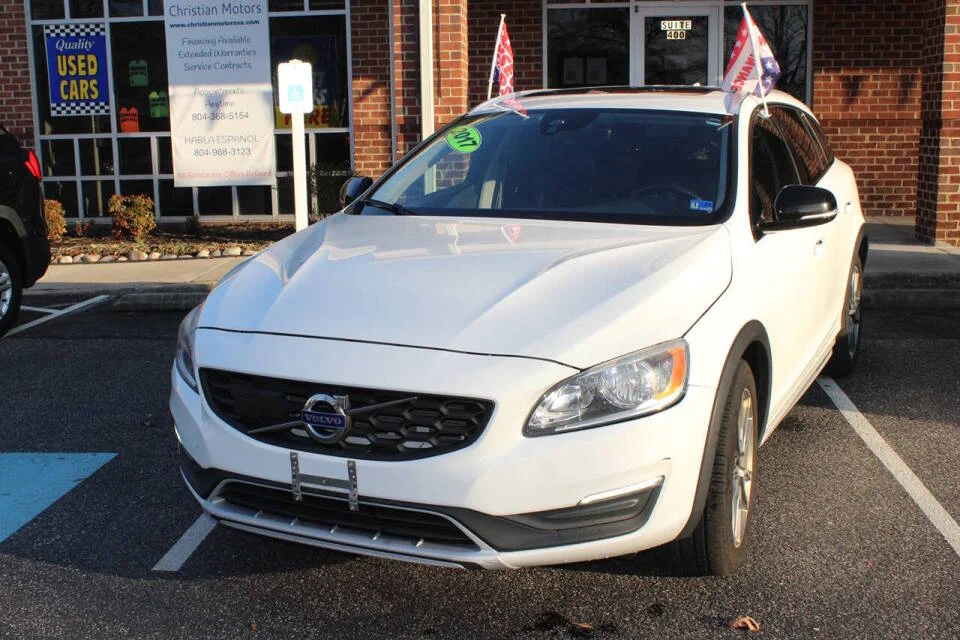 2026 Volvo V60 Cross Country B5 Plus — representative real model exterior photograph