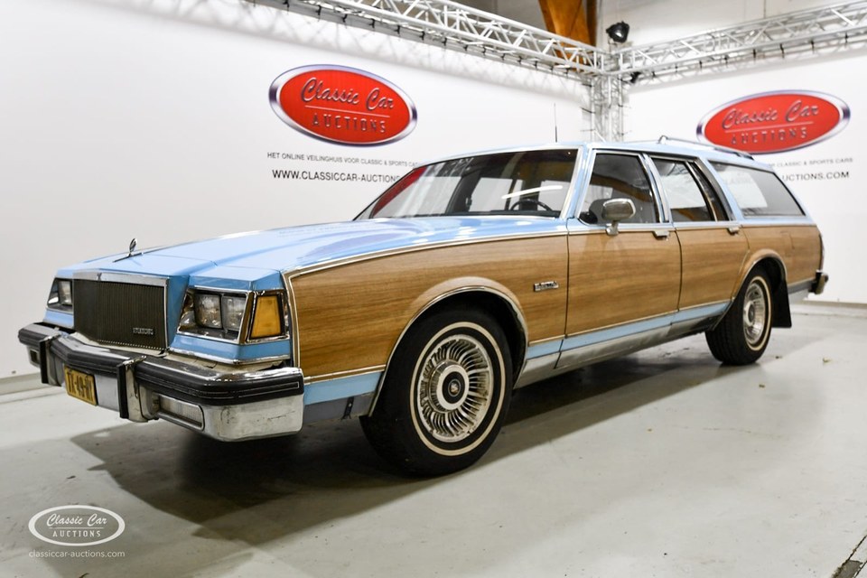 Buick Electra Estate Wagon — illustrative model photo