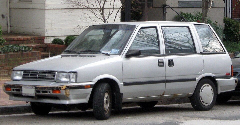 Nissan Stanza Wagon 2WD — illustrative model photo