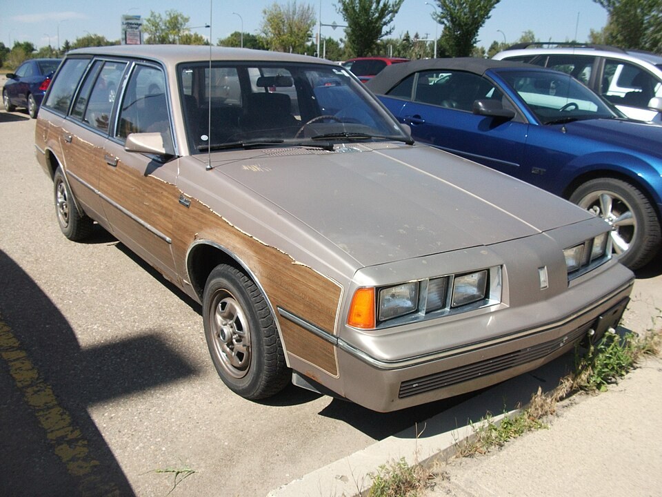 Oldsmobile Firenza Cruiser — illustrative model photo