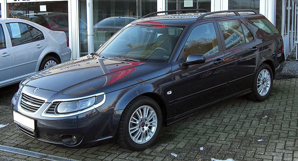 Saab 9-5 SportCombi — illustrative model photo