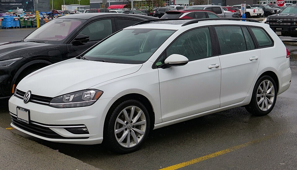 Volkswagen Golf SportWagen — illustrative model photo